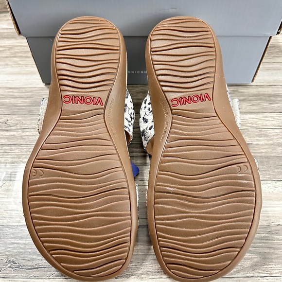 Vionic Randi II Womens Size 6 Boa Silver Metallic Leather Comfort Sandals Slides - Picture 5 of 6